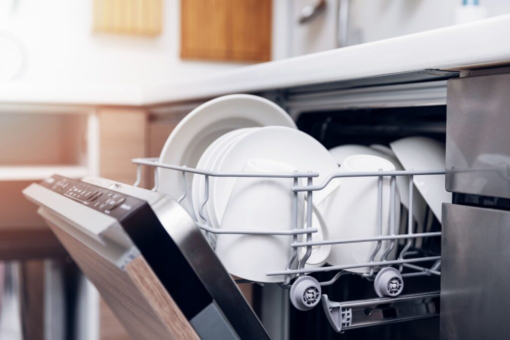  برق انداختن ماشین ظرفشویی بدون سفید کننده